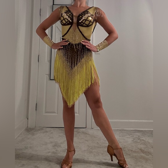 Brand new latin competition dress - Picture 1 of 11